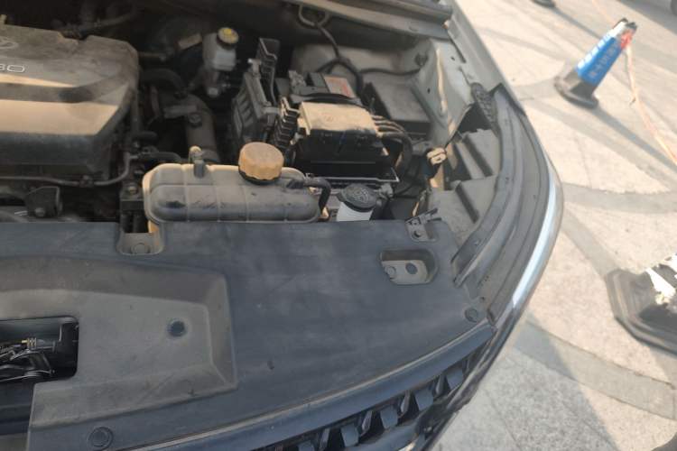 Used Wuling Asta 2021 1.5T CVT Star曜 Edition Engine Bay Left