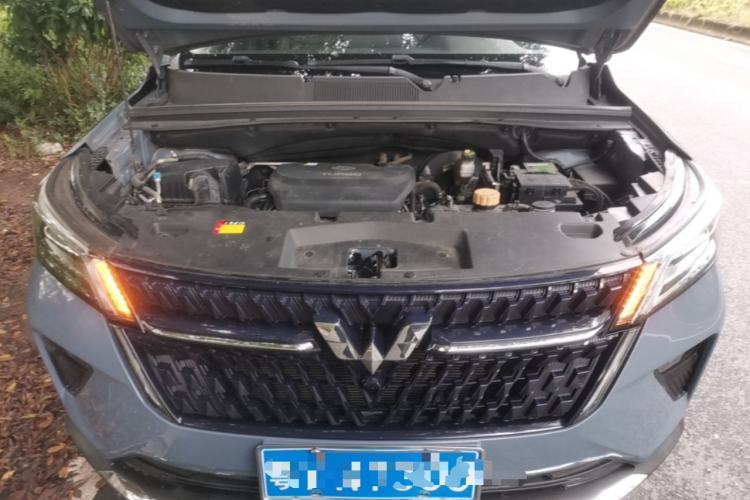Used Wuling Asta 2021 1.5T CVT Starlight Edition Engine Bay