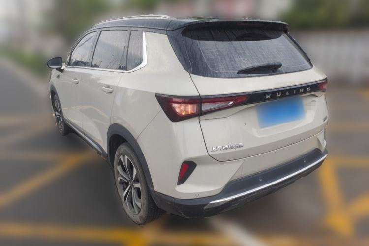 Used Wuling Asta 2021 1.5T CVT Starlight Edition Exterior 3