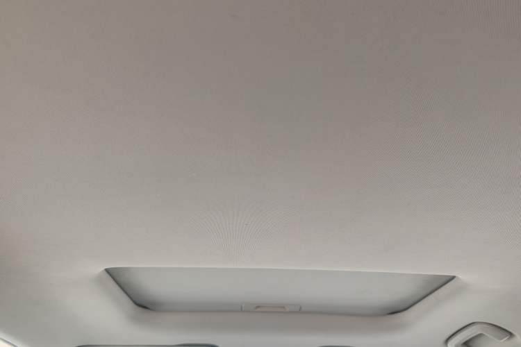 Used Wuling Asta 2021 1.5T CVT Starlight Edition Headliner