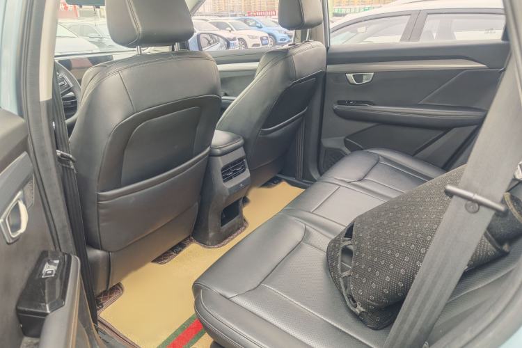 Used Wuling Asta 2021 1.5T CVT Starlight Edition Interior 6