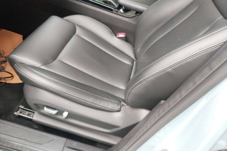 Used Wuling Asta 2021 1.5T CVT Star曜 Edition Left Front Seat