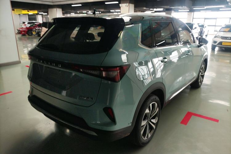 Used Wuling Asta 2021 1.5T CVT Star曜 Edition Rear Right 45 Deg