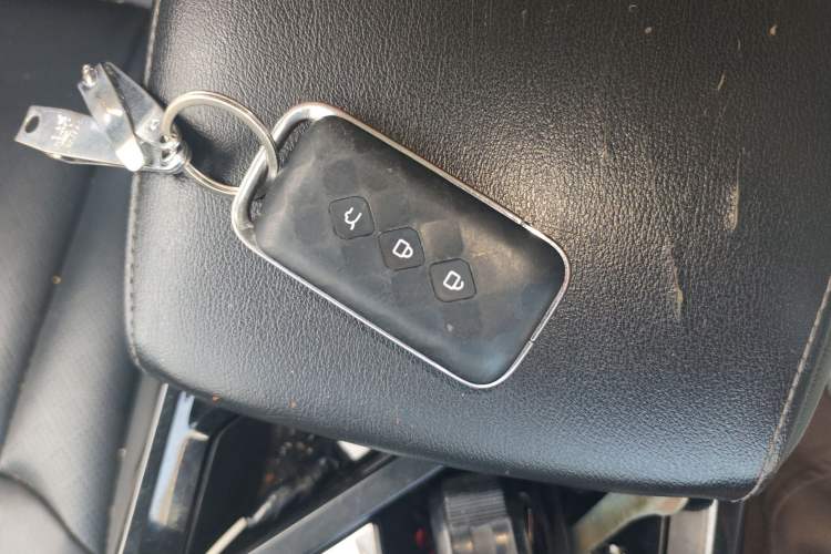 Used Wuling Asta 2021 1.5T CVT Star曜 Edition Vehicle Key