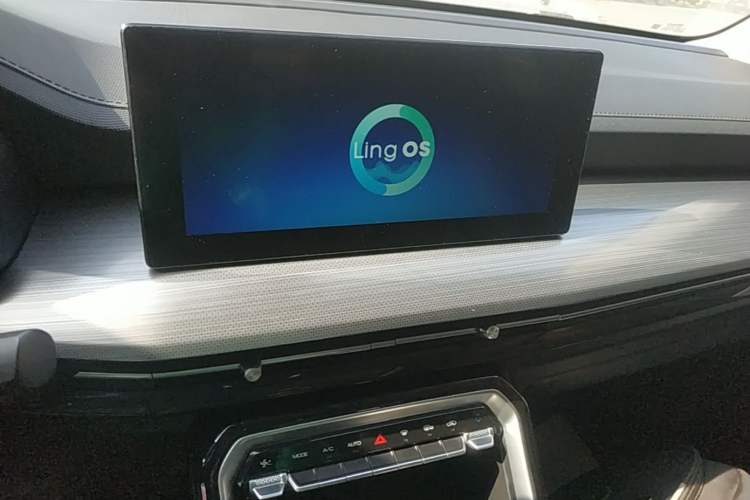 Used Wuling Asta 2021 1.5T CVT Star曜 Edition Audio And AC Panel