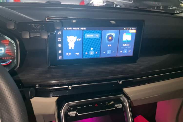 Used Wuling Asta 2021 1.5T CVT Star曜 Edition Audio And AC Panel