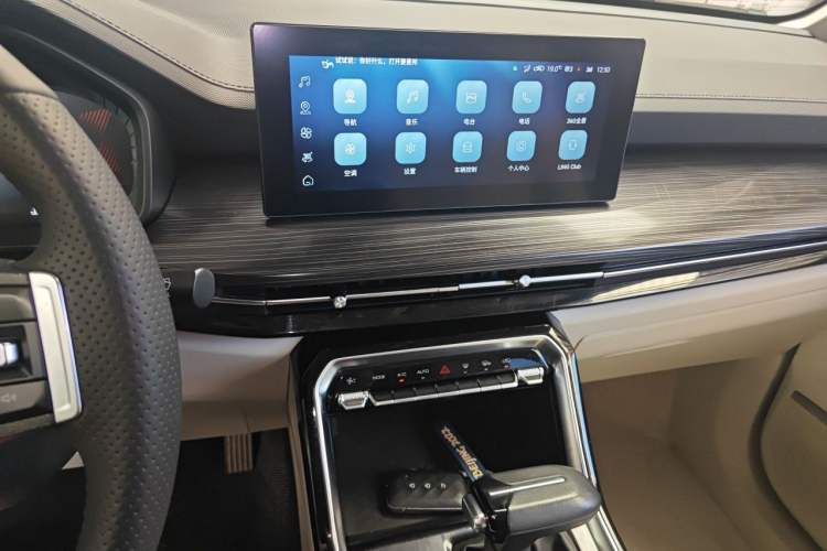 Used Wuling Asta 2021 1.5T CVT Star曜 Edition Audio And AC Panel