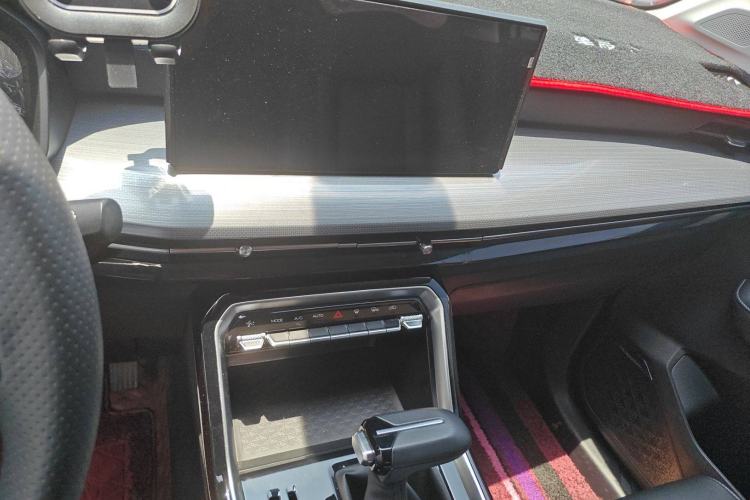 Used Wuling Asta 2021 1.5T CVT Star曜 Edition Audio And AC Panel