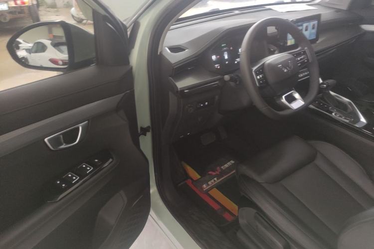 Used Wuling Asta 2021 1.5T CVT Starlight Edition Driver Seat