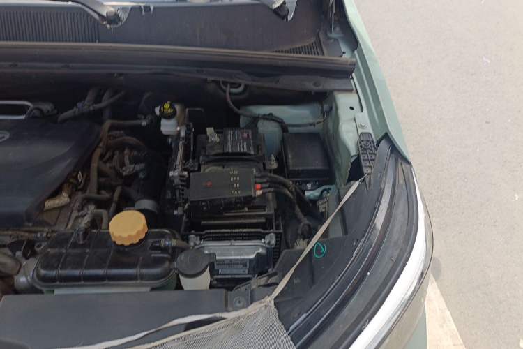 Used Wuling Asta 2021 1.5T CVT Star曜 Edition Engine Bay Left
