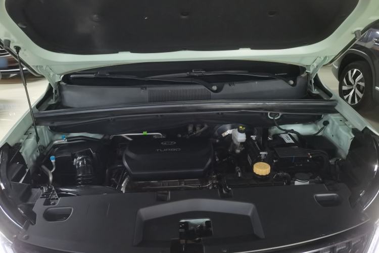 Used Wuling Asta 2021 1.5T CVT Star曜 Edition Engine Bay