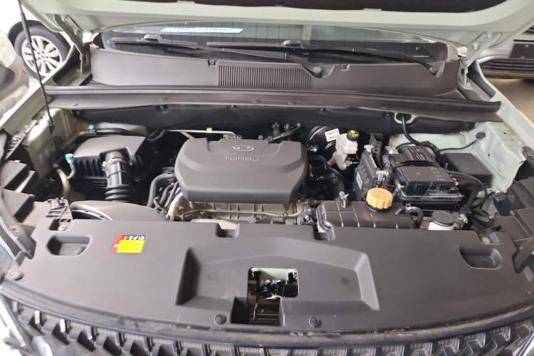 Used Wuling Asta 2021 1.5T CVT Starlight Edition Engine Bay