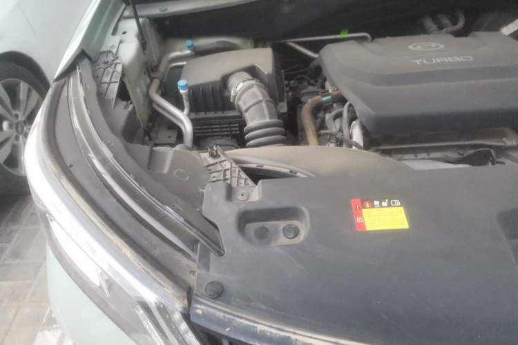 Used Wuling Asta 2021 1.5T Manual Starlight Edition Engine Bay Right