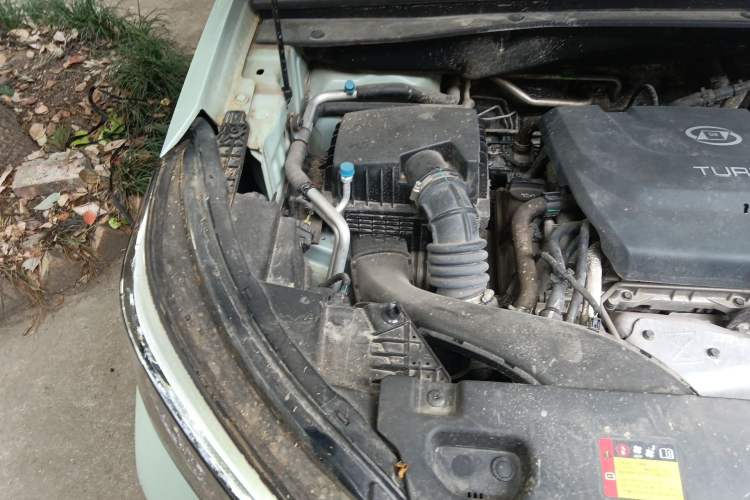 Used Wuling Asta 2021 1.5T CVT Star曜 Edition Engine Bay Right