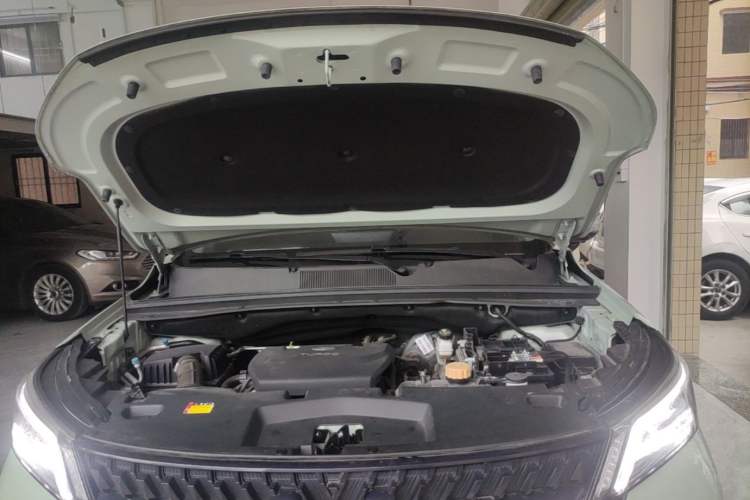 Used Wuling Asta 2021 1.5T CVT Starlight Edition Engine Bay