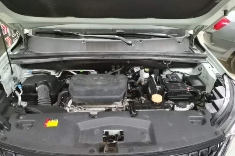 Used Wuling Asta 2021 1.5T CVT Star曜 Edition Engine Bay