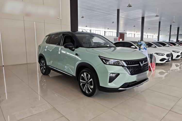 Used Wuling Asta 2021 1.5T CVT Starlight Edition Exterior 2