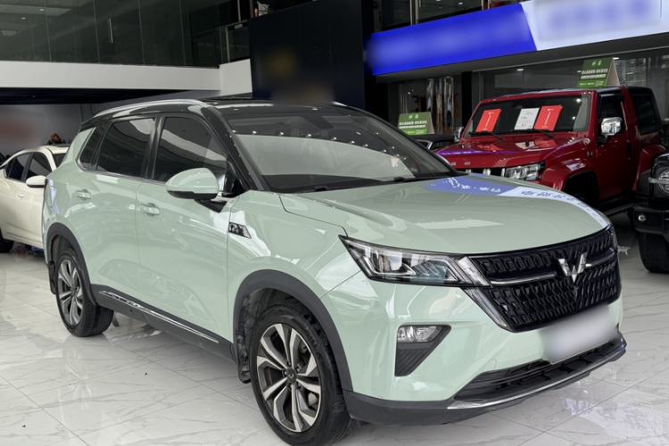 Used Wuling Asta 2021 1.5T CVT Starlight Edition Exterior 3