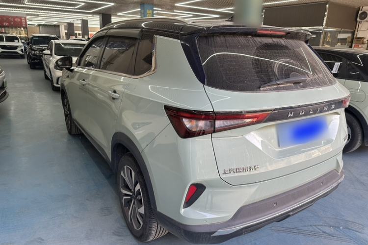 Used Wuling Asta 2021 1.5T CVT Starlight Edition Exterior 3