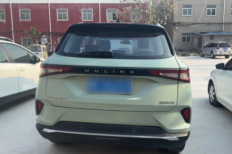 Used Wuling Asta 2021 1.5T CVT Starlight Edition Exterior 4