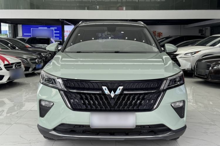 Used Wuling Asta 2021 1.5T CVT Starlight Edition Exterior 5