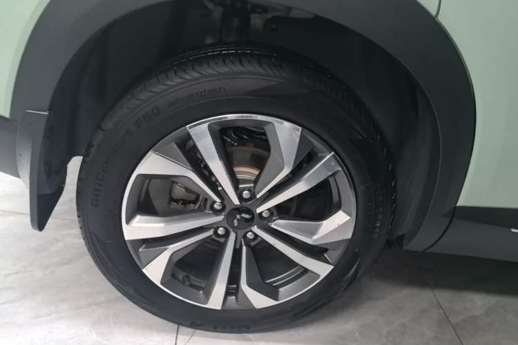 Used Wuling Asta 2021 1.5T CVT Star曜 Edition Exterior 5