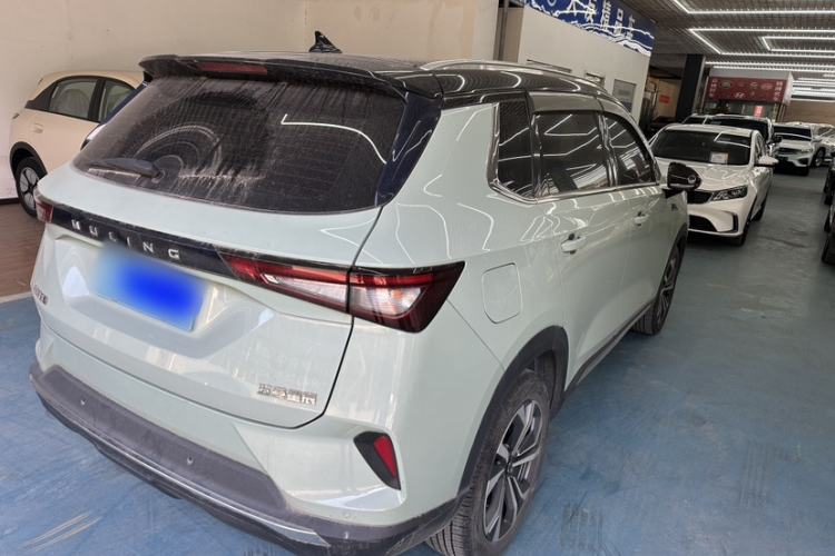 Used Wuling Asta 2021 1.5T CVT Starlight Edition Exterior 5