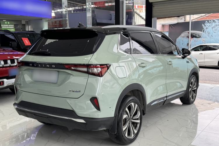 Used Wuling Asta 2021 1.5T CVT Starlight Edition Exterior 6