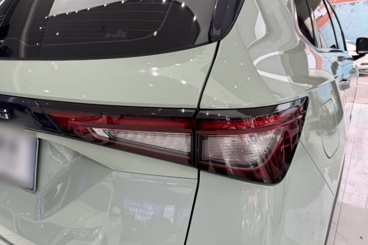 Used Wuling Asta 2021 1.5T CVT Starlight Edition Exterior 7