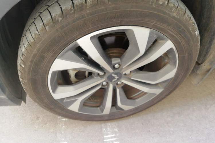 Used Wuling Asta 2021 1.5T CVT Star曜 Edition Exterior 7