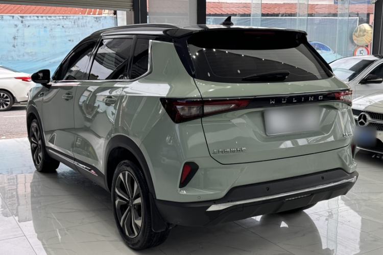 Used Wuling Asta 2021 1.5T CVT Starlight Edition Exterior 8