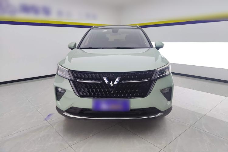 Used Wuling Asta 2021 1.5T CVT Starlight Edition Front