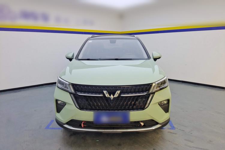 Used Wuling Asta 2021 1.5T CVT Starlight Edition Front