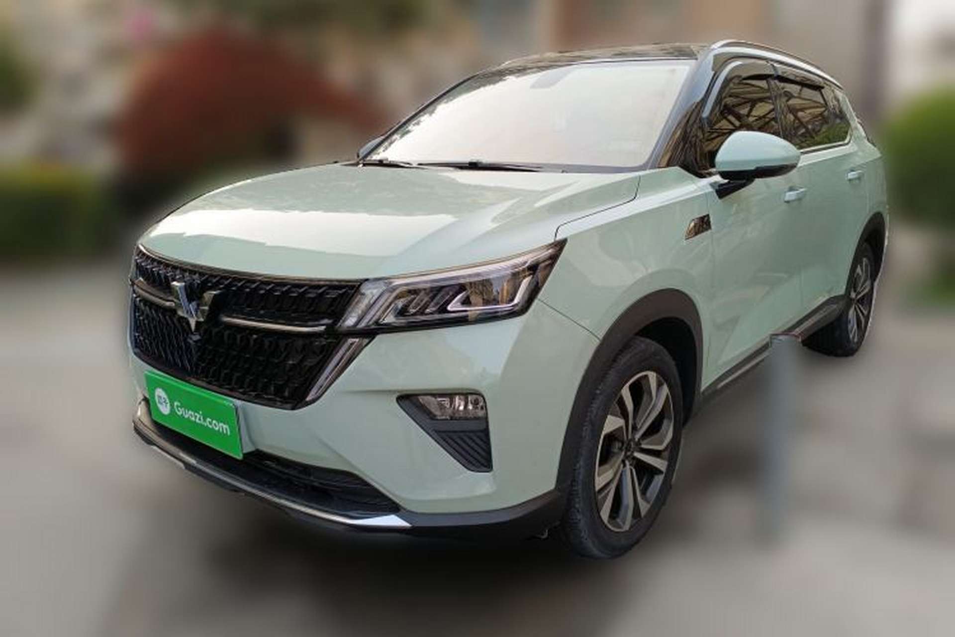 Used Wuling Asta 2021 1.5T CVT Starlight Edition Front Left 45 Deg