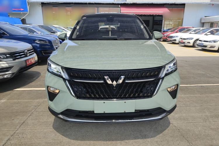 Used Wuling Asta 2021 1.5T CVT Starlight Edition Front