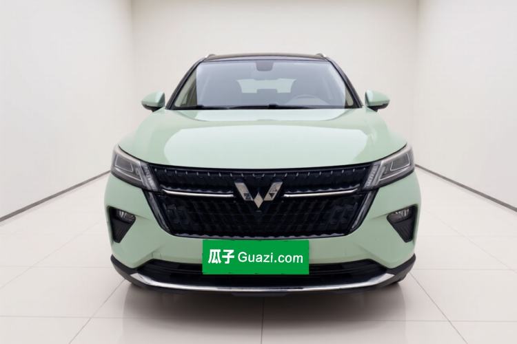 Used Wuling Asta 2021 1.5T CVT Starlight Edition Front