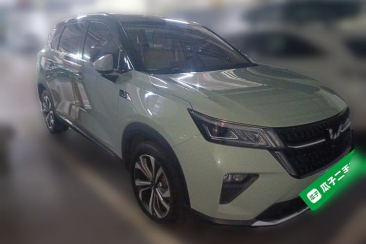 Used Wuling Asta 2021 1.5T CVT Star曜 Edition Front Right 45 Deg