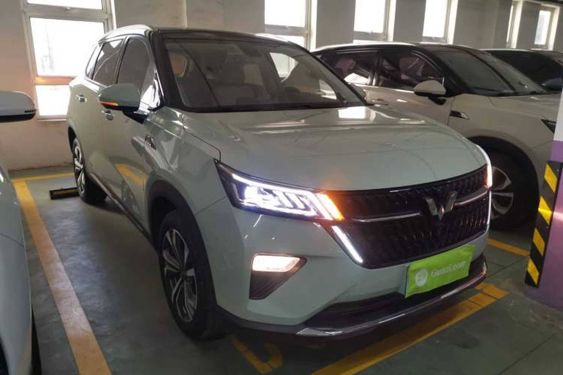 Used Wuling Asta 2021 1.5T CVT Star曜 Edition Front Right 45 Deg