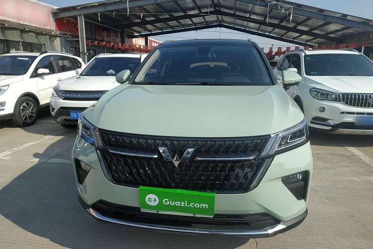Used Wuling Asta 2021 1.5T CVT Star曜 Edition Front