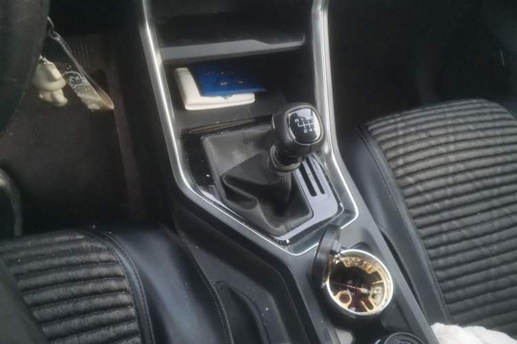 Used Wuling Asta 2021 1.5T Manual Starlight Edition Gear Lever