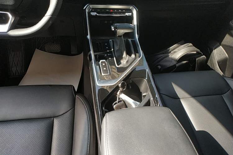 Used Wuling Asta 2021 1.5T CVT Star曜 Edition Gear Lever