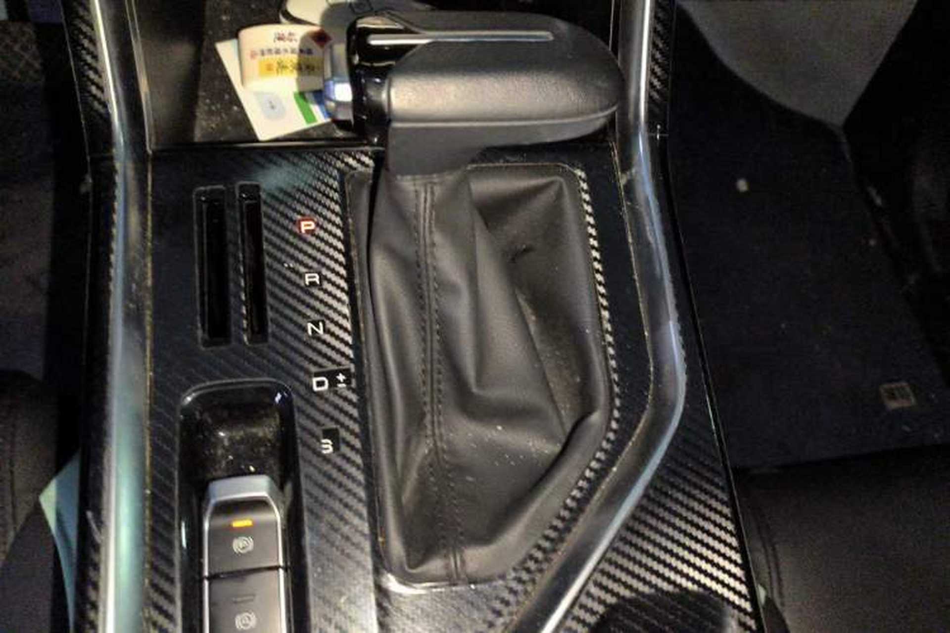 Used Wuling Asta 2021 1.5T CVT Star曜 Edition Gear Lever