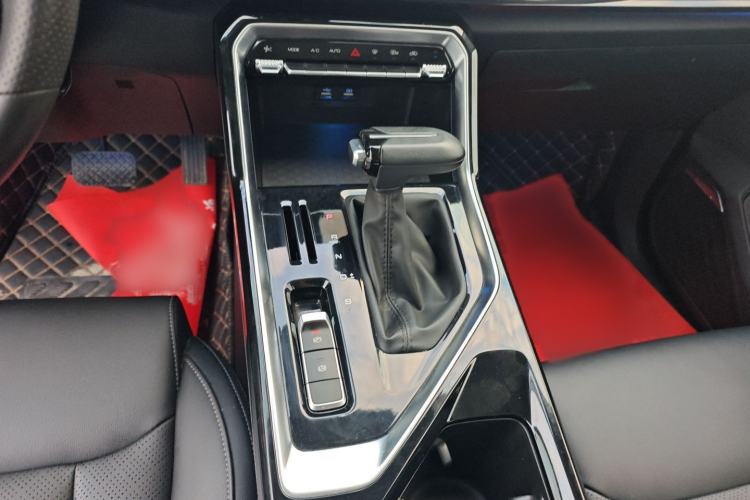 Used Wuling Asta 2021 1.5T CVT Star曜 Edition Gear Lever