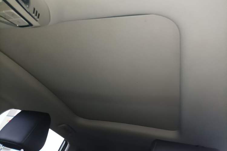 Used Wuling Asta 2021 1.5T CVT Star曜 Edition Headliner