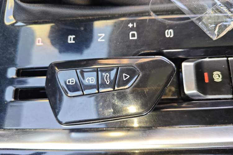 Used Wuling Asta 2021 1.5T CVT Star曜 Edition Interior 1