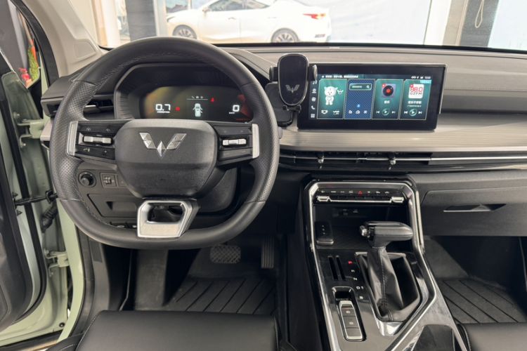 Used Wuling Asta 2021 1.5T CVT Starlight Edition Interior 2