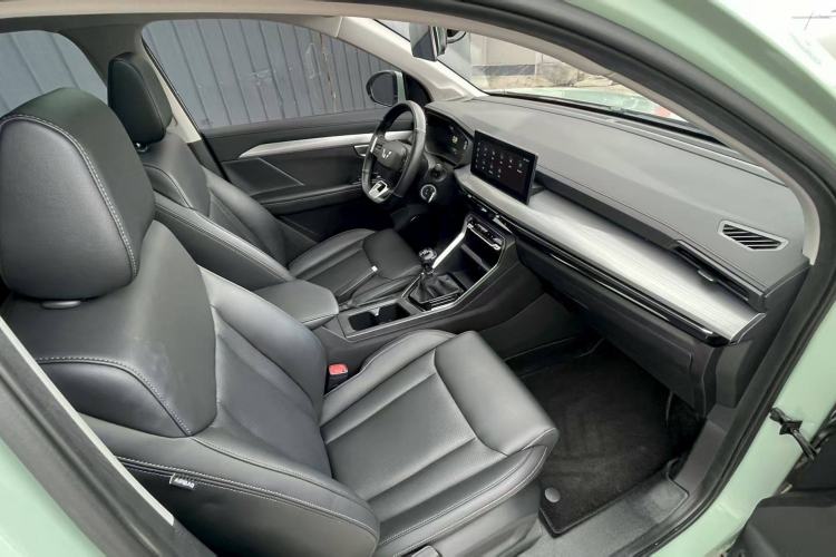 Used Wuling Asta 2021 1.5T Manual Starlight Edition Interior 2