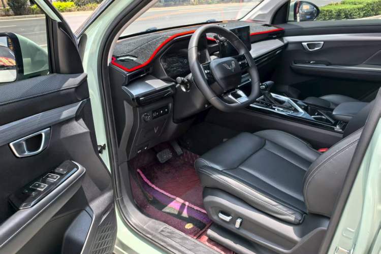 Used Wuling Asta 2021 1.5T CVT Star曜 Edition Interior 2