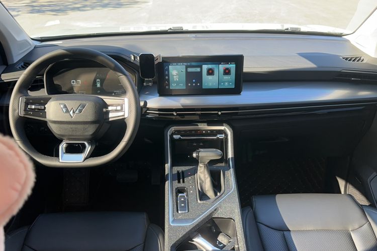 Used Wuling Asta 2021 1.5T CVT Starlight Edition Interior 3
