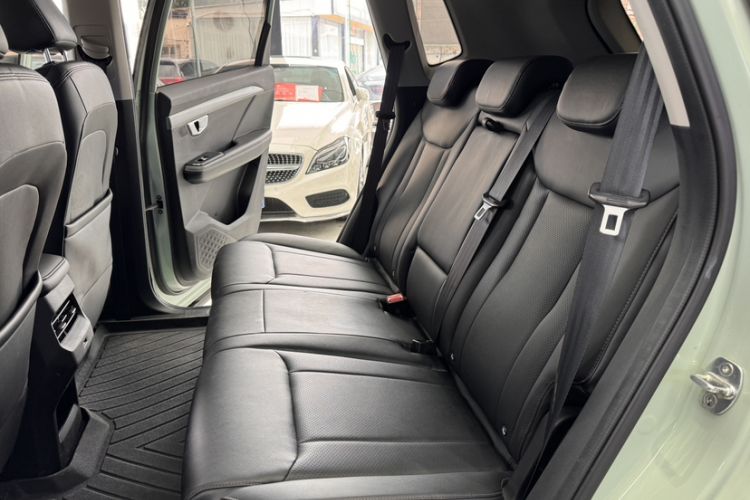 Used Wuling Asta 2021 1.5T CVT Starlight Edition Interior 5